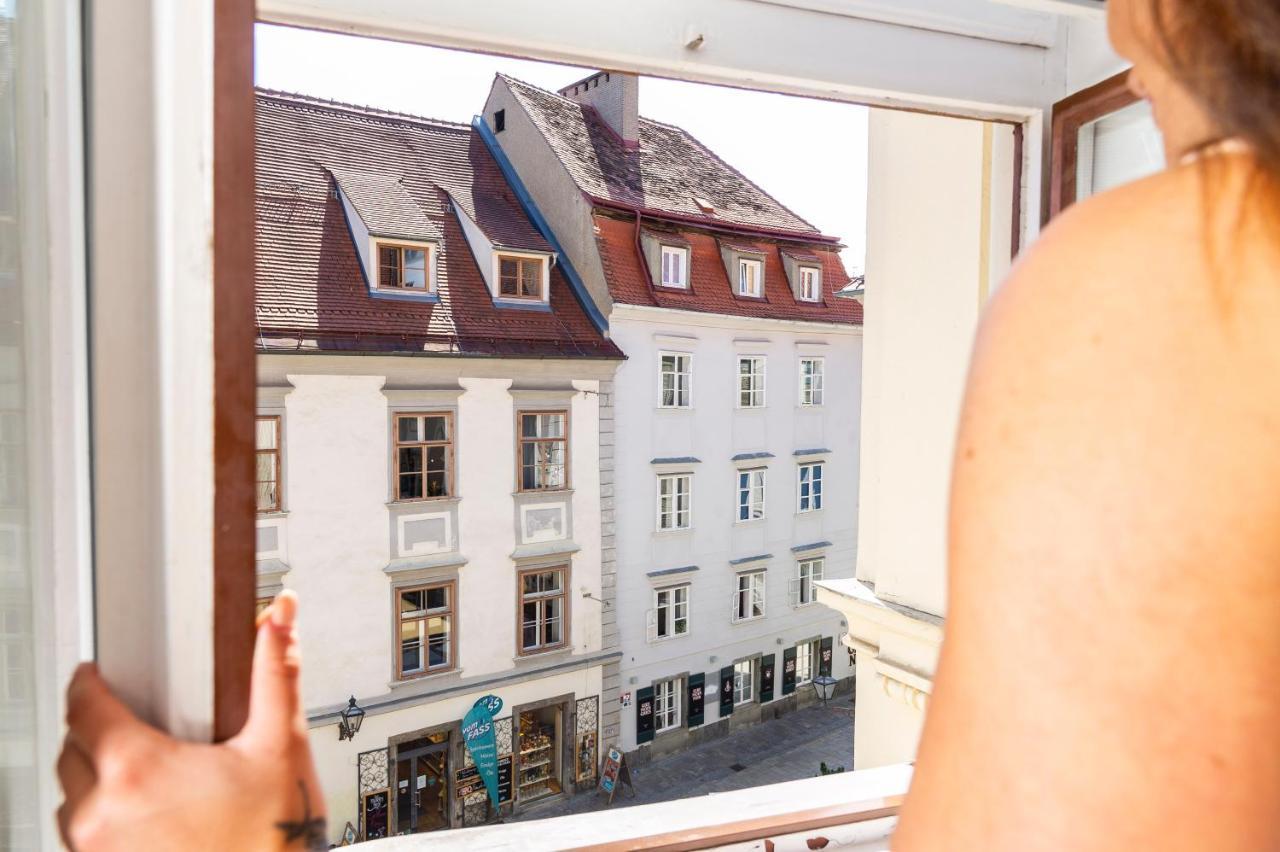 Apartments Am Glockenspielplatz กราซ ภายนอก รูปภาพ